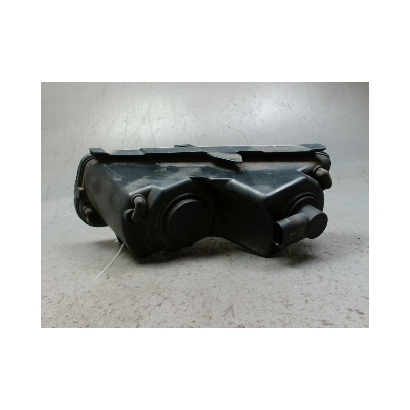 PHARE ANTIBROUILLARD AVANT DROIT VOLKSWAGEN POLO 2009-