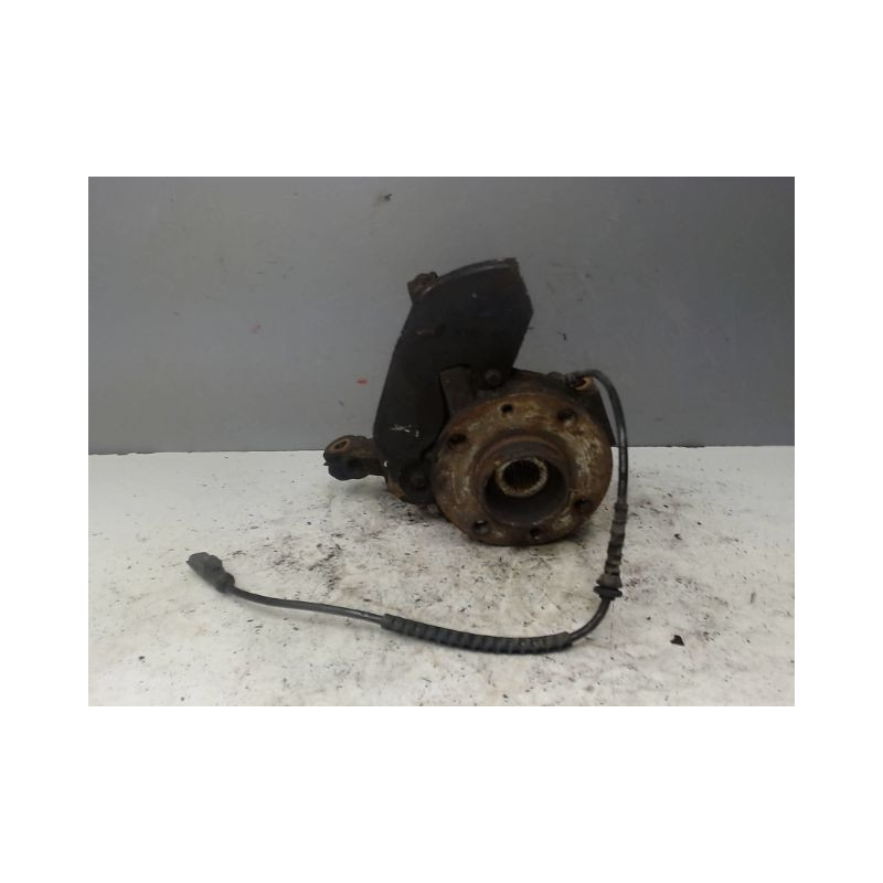 PIVOT AVANT GAUCHE RENAULT TWINGO
