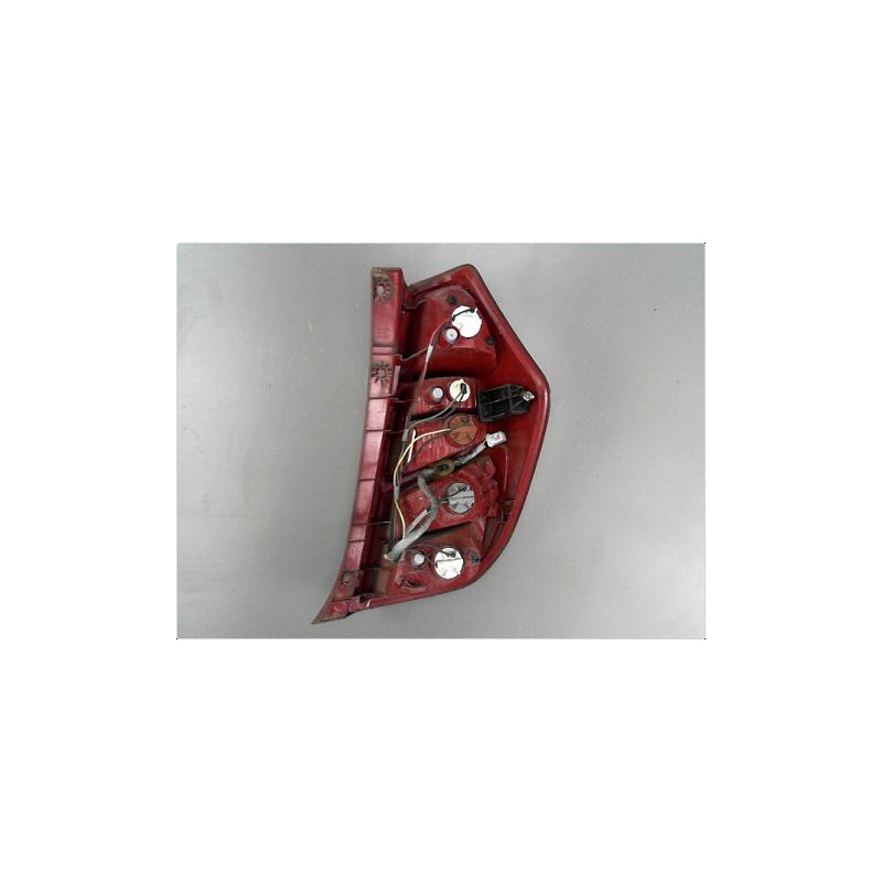 FEU ARRIERE GAUCHE  HYUNDAI I 10 PH2 11-13
