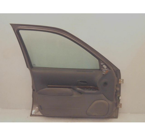 PORTE AVANT GAUCHE RENAULT SAFRANE 96 -2000