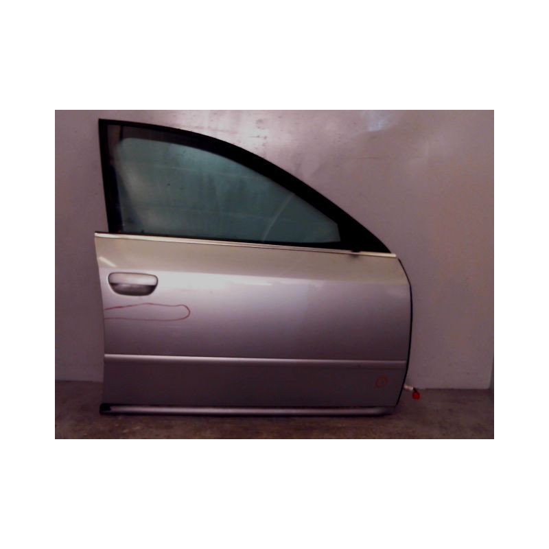 PORTE AVANT DROIT AUDI A6 97-2001