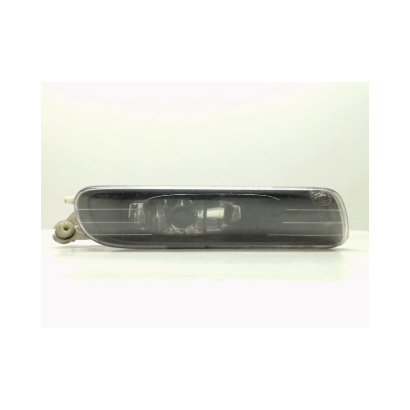PHARE ANTIBROUILLARD AVANT DROIT B.M.W. SERIE 3