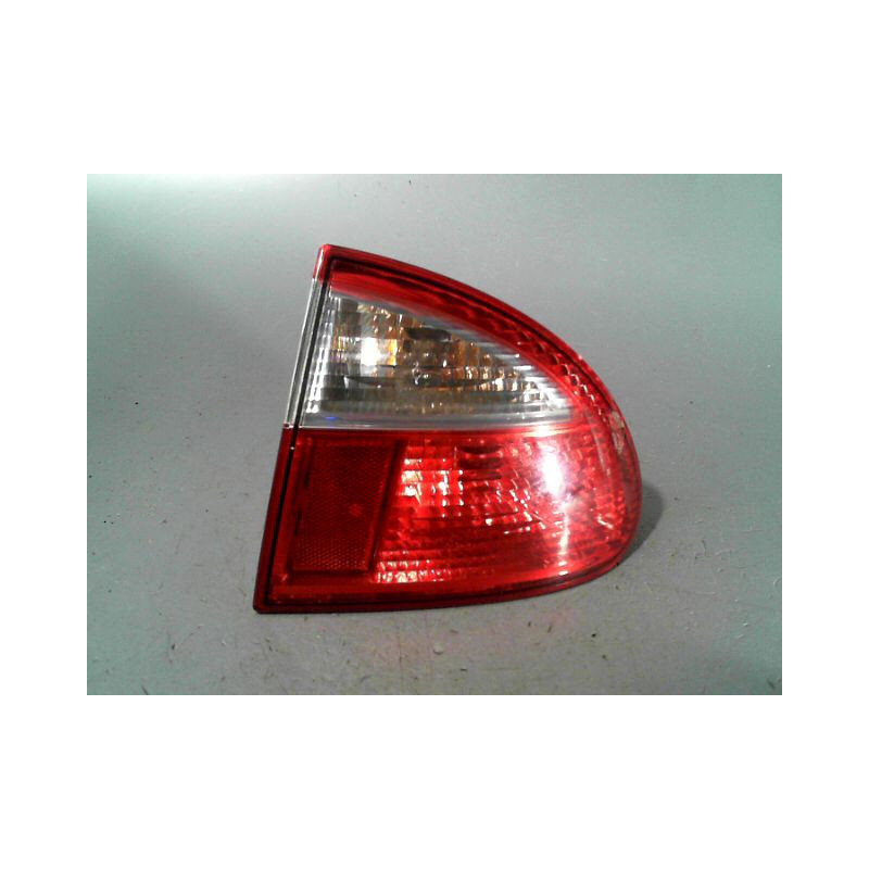 FEU ARRIERE DROIT SEAT LEON