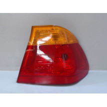 FEU ARRIERE DROIT BMW 320