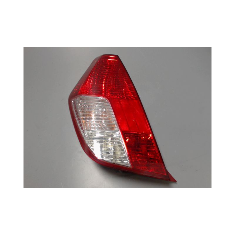 FEU ARRIERE GAUCHE  HYUNDAI I10