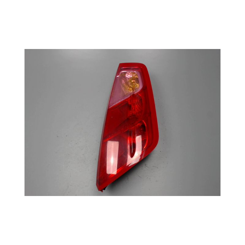 FEU ARRIERE DROIT FIAT PUNTO
