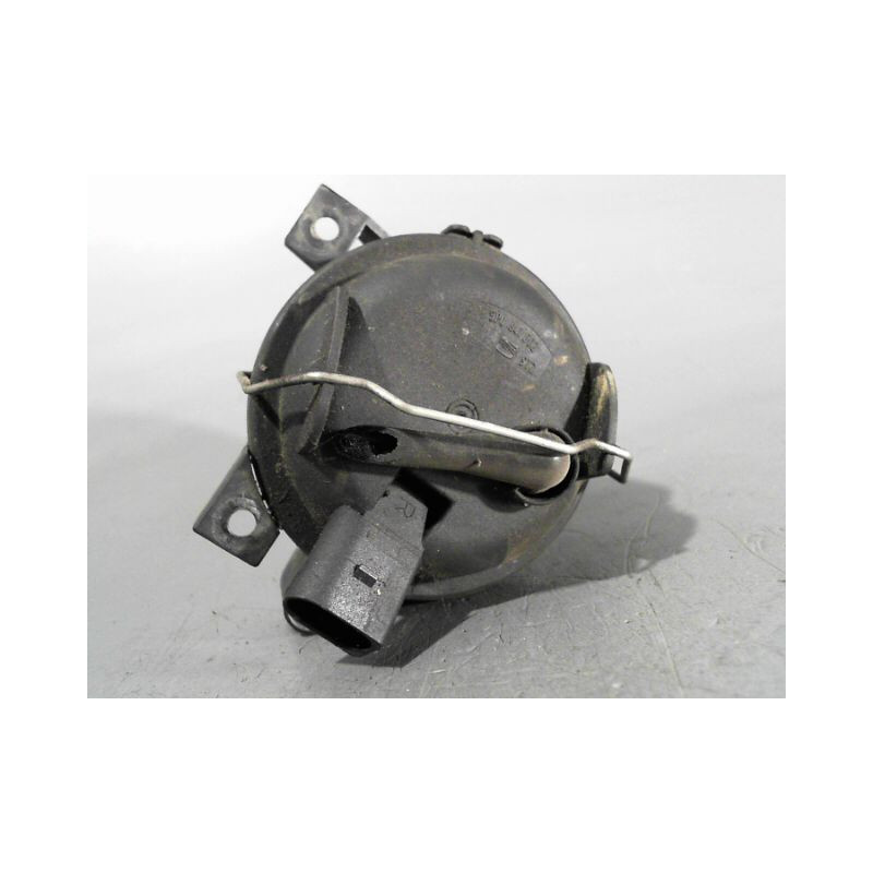 PHARE ANTIBROUILLARD AVANT DROIT SEAT LEON