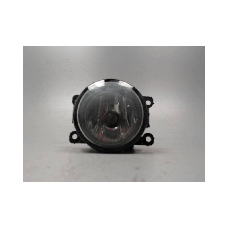 PHARE ANTIBROUILLARD AVANT DROIT SUZUKI SWIFT