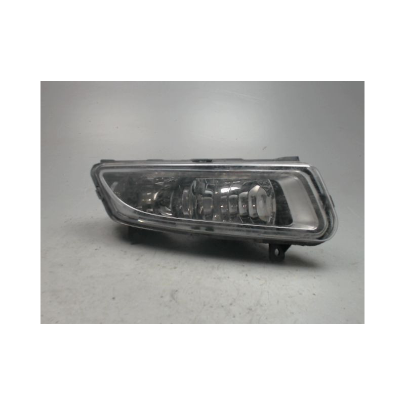 PHARE ANTIBROUILLARD AVANT DROIT VOLKSWAGEN POLO