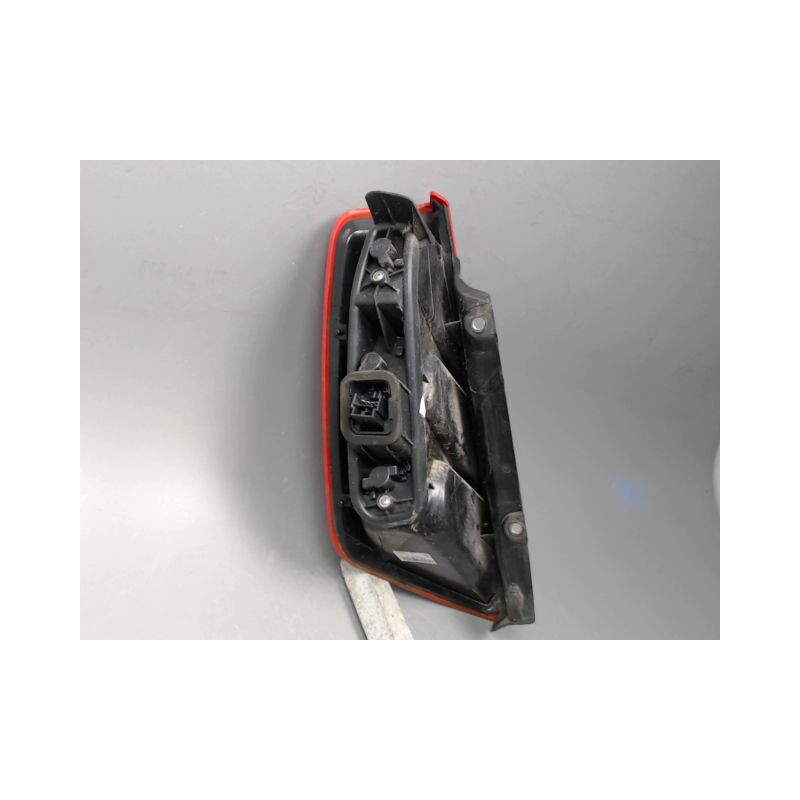 FEU ARRIERE DROIT FIAT PUNTO
