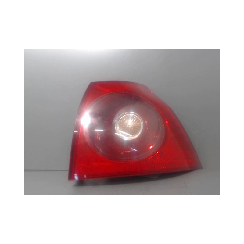 FEU ARRIERE DROIT VOLKSWAGEN GOLF V 2003-2009