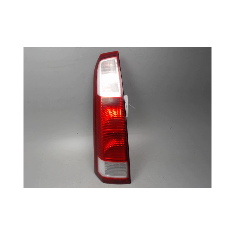 FEU ARRIERE GAUCHE  OPEL MERIVA