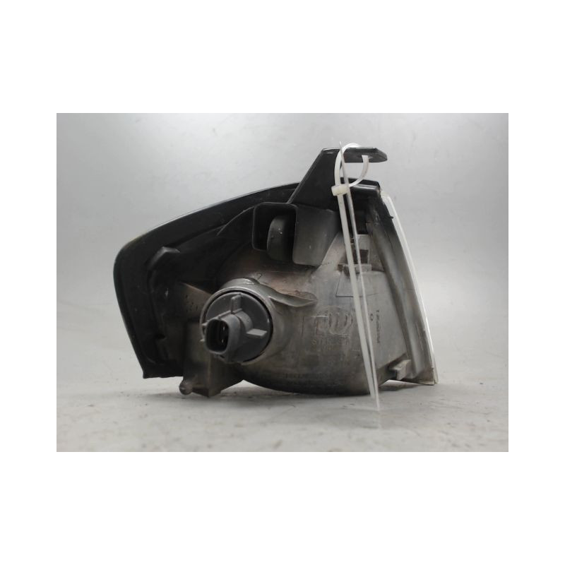 CLIGNOTANT GAUCHE MAZDA 323