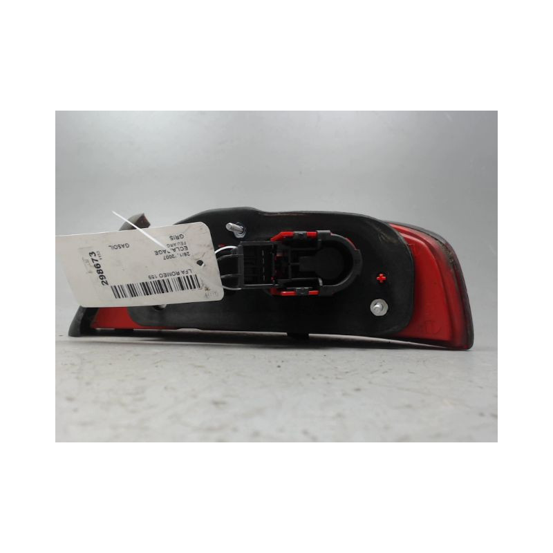 FEU ARRIERE GAUCHE  ALFA ROMEO 159