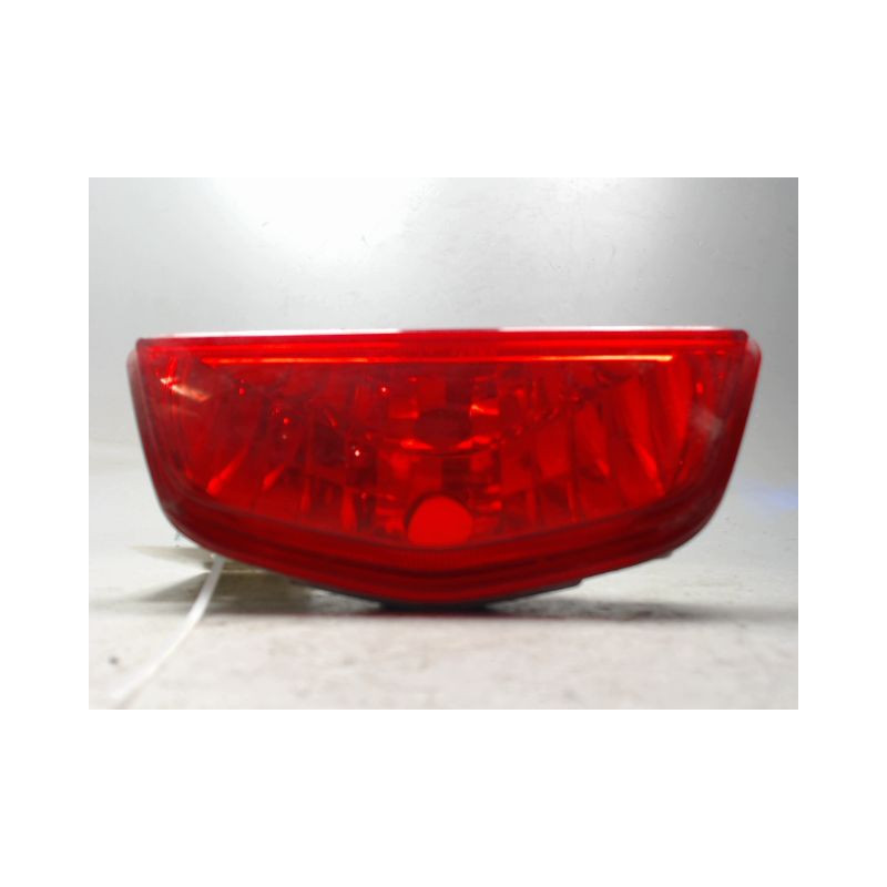 FEU BROUILLARD CENTRAL ARRIERE MAZDA 5
