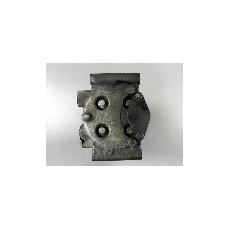 COMPRESSEUR AIR CONDITIONNE FORD FIESTA 05-08