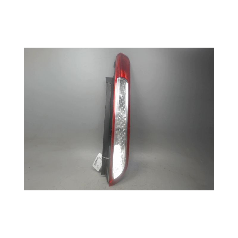 FEU ARRIERE DROIT FORD FOCUS