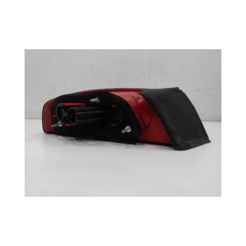 FEU ARRIERE DROIT ALFA ROMEO 159