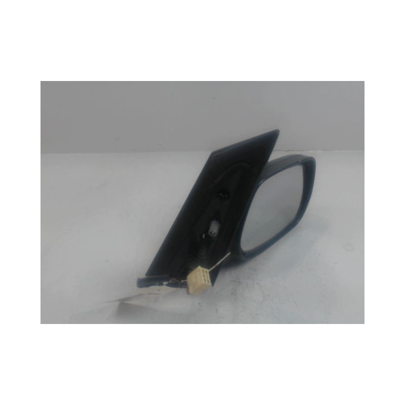 RETROVISEUR EXTERIEUR ELECTRIQUE DROIT TOYOTA AVENSIS VERSO 01-03