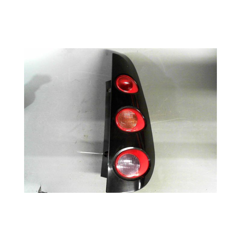 FEU ARRIERE DROIT SMART FORFOUR
