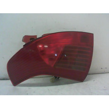 FEU ARRIERE GAUCHE  SUZUKI SWIFT