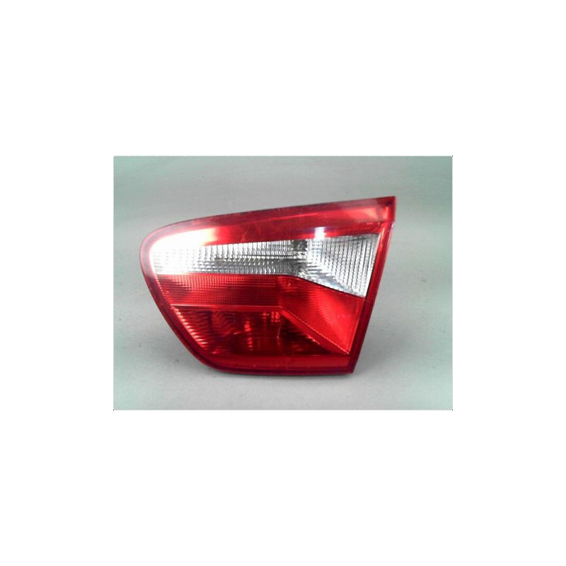 FEU ARRIERE INTERIEUR DROIT SEAT IBIZA IV 08-12