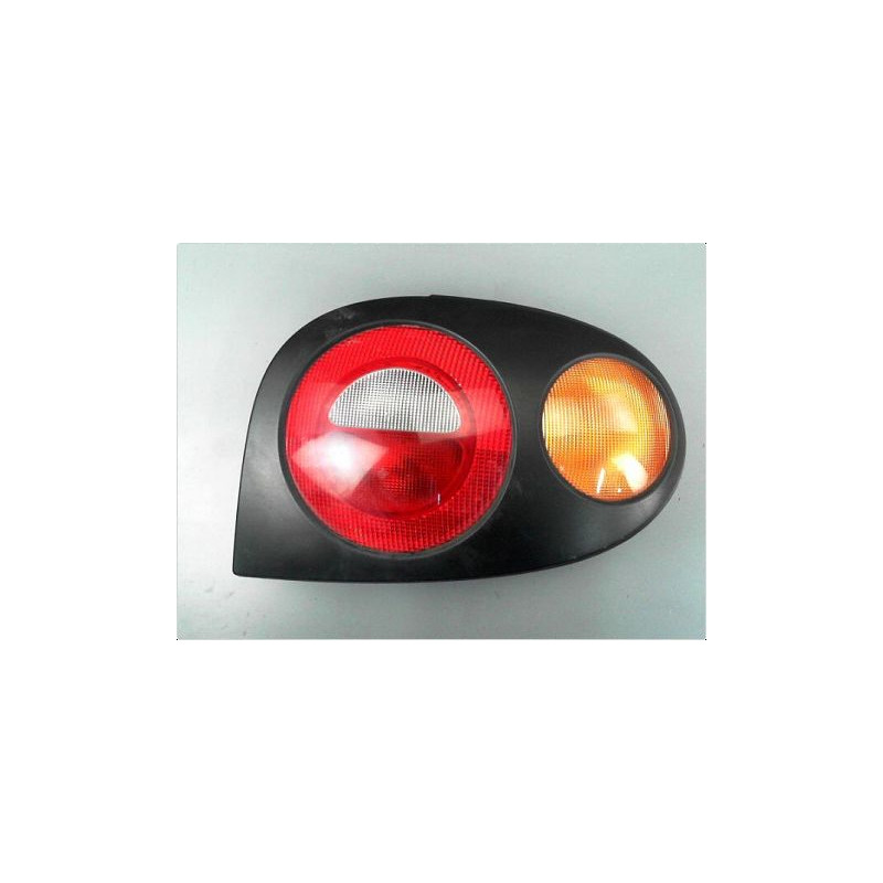 FEU ARRIERE DROIT RENAULT MEGANE I PH1 COUPE -99