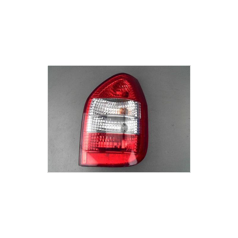 FEU ARRIERE DROIT OPEL ZAFIRA 99-05