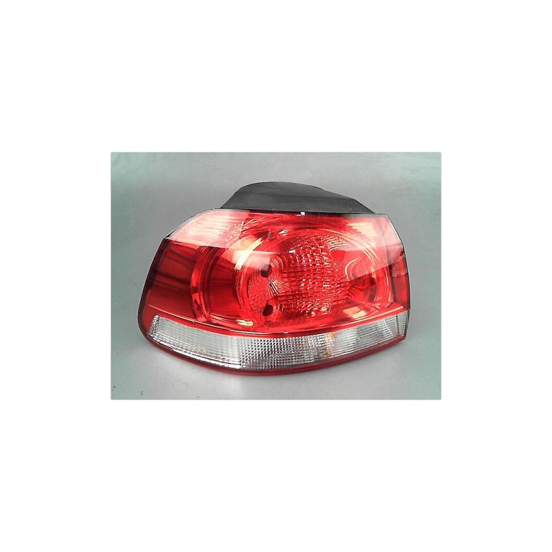 FEU ARRIERE GAUCHE  VOLKSWAGEN GOLF VI 08-13