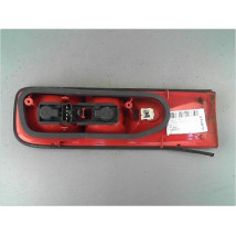 FEU ARRIERE INTERIEUR GAUCHE RENAULT SAFRANE 96 -2000