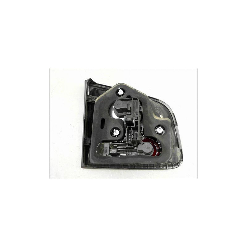 FEU ARRIERE INTERIEUR DROIT VOLKSWAGEN TOUAREG PH2 2007-2010