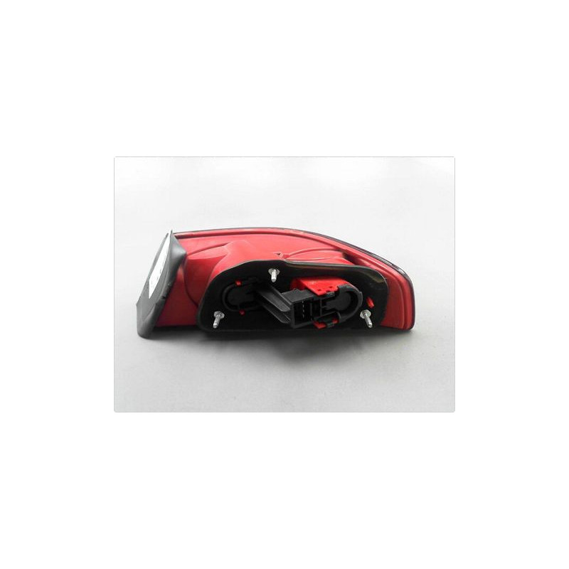FEU ARRIERE GAUCHE  ALFA ROMEO 159 SPORTWAGON