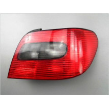 FEU ARRIERE DROIT CITROEN XSARA 97-00