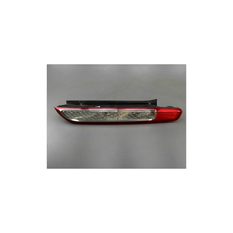 FEU ARRIERE DROIT FORD FOCUS 04-07