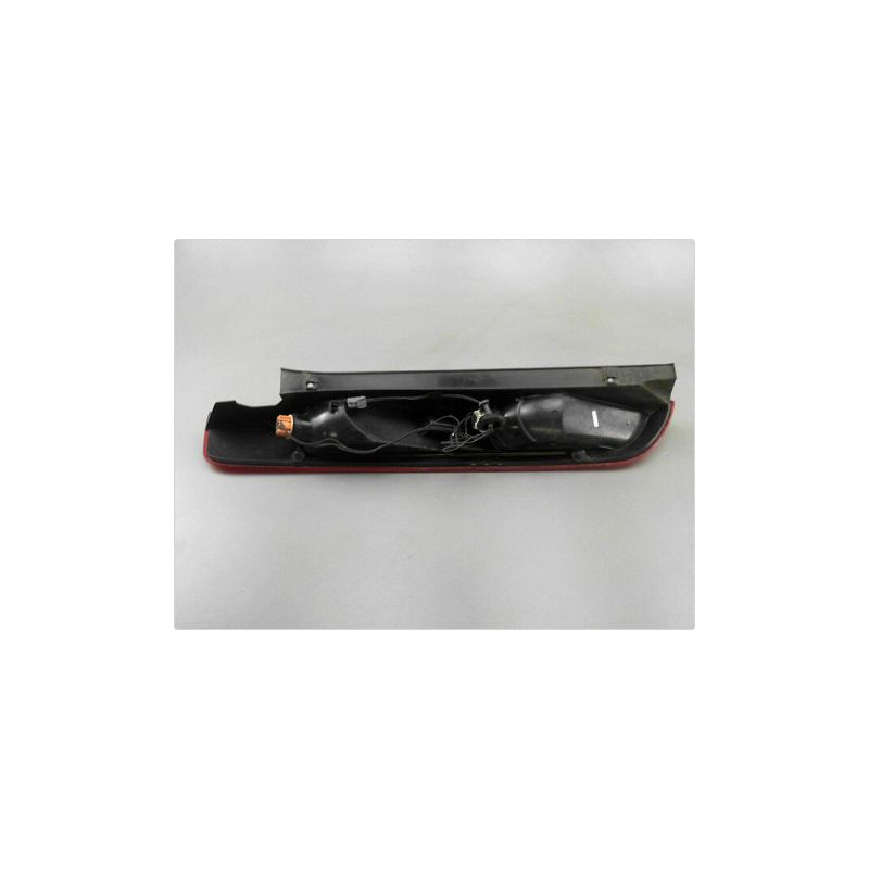 FEU ARRIERE DROIT FORD FOCUS 04-07