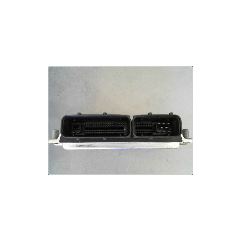 CALCULATEUR MOTEUR VOLKSWAGEN POLO IV 02-05