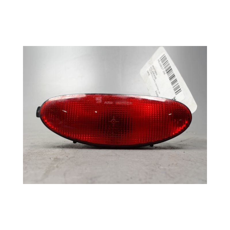 FEU BROUILLARD CENTRAL ARRIERE PEUGEOT 206