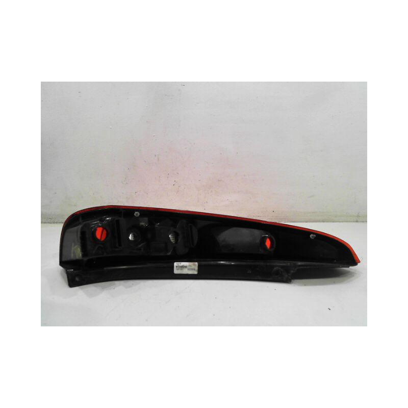 FEU ARRIERE DROIT FORD FIESTA