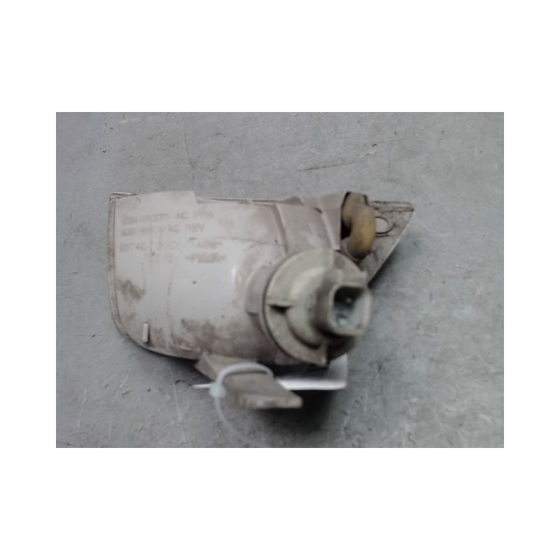 FEU BROUILLARD ARRIERE GAUCHE FORD FOCUS