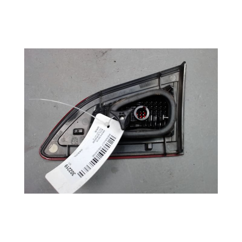 FEU ARRIERE INTERIEUR GAUCHE RENAULT MEGANE