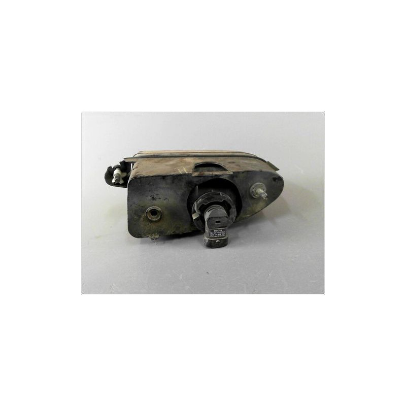 PHARE ANTIBROUILLARD AVANT DROIT CHRYSLER PT CRUISER 00-05