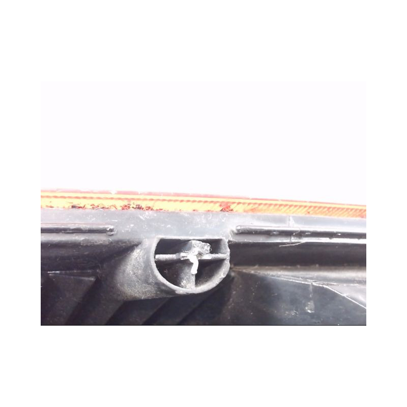 FEU ARRIERE DROIT FORD FIESTA 02 -05