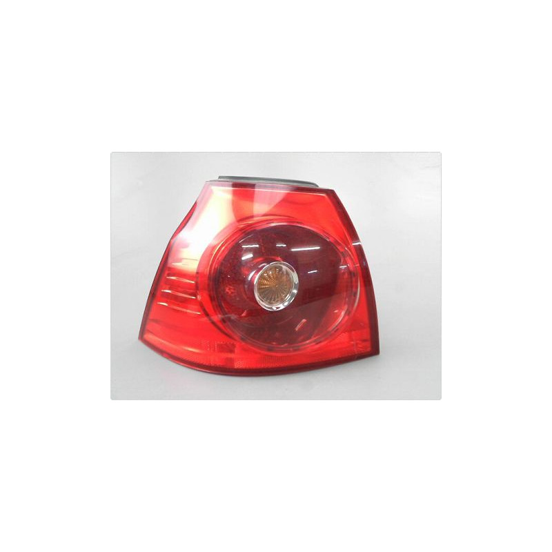 FEU ARRIERE GAUCHE  VOLKSWAGEN GOLF V 2003-2009