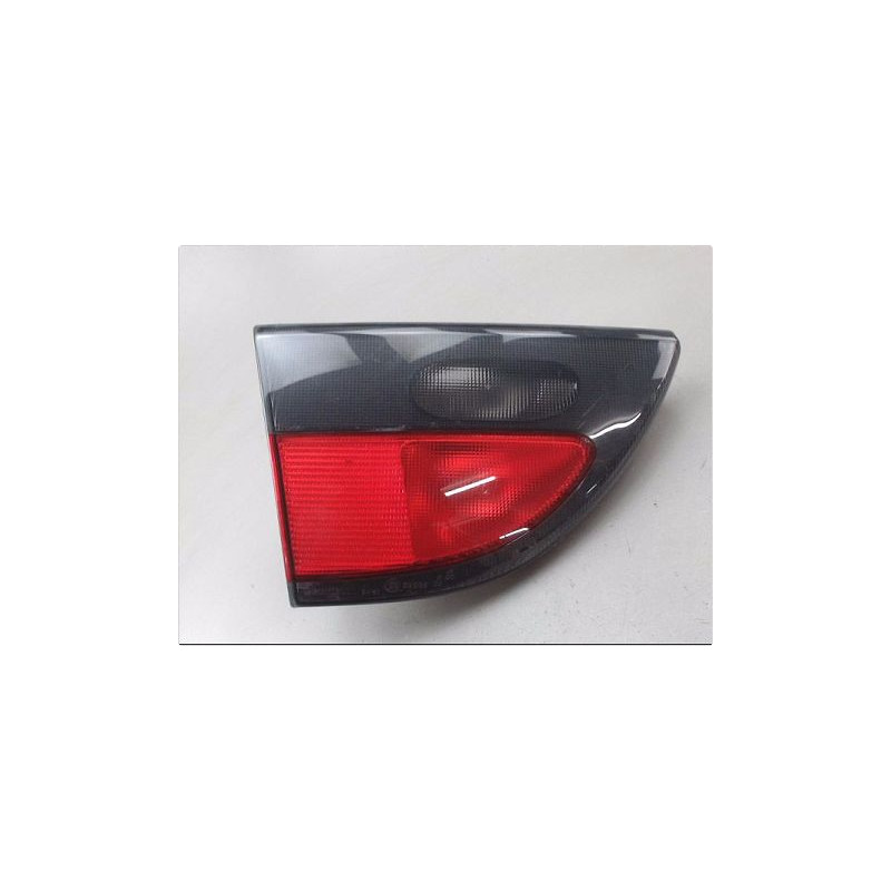 FEU ARRIERE INTERIEUR GAUCHE RENAULT MEGANE I PH1 CLASSIC -99