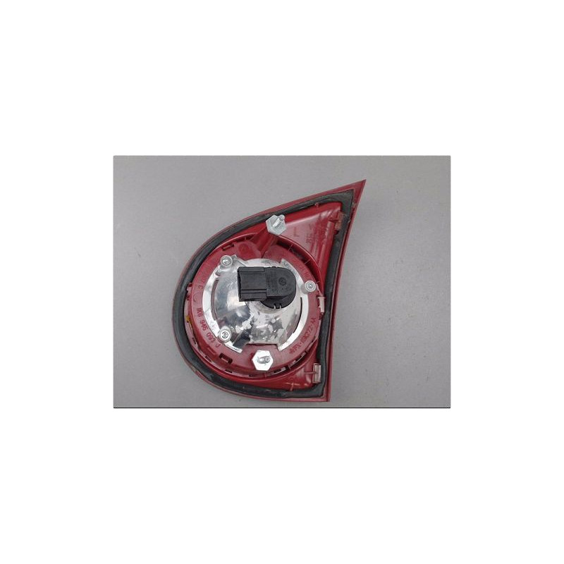FEU ARRIERE INTERIEUR GAUCHE VOLKSWAGEN GOLF V 2003-2009