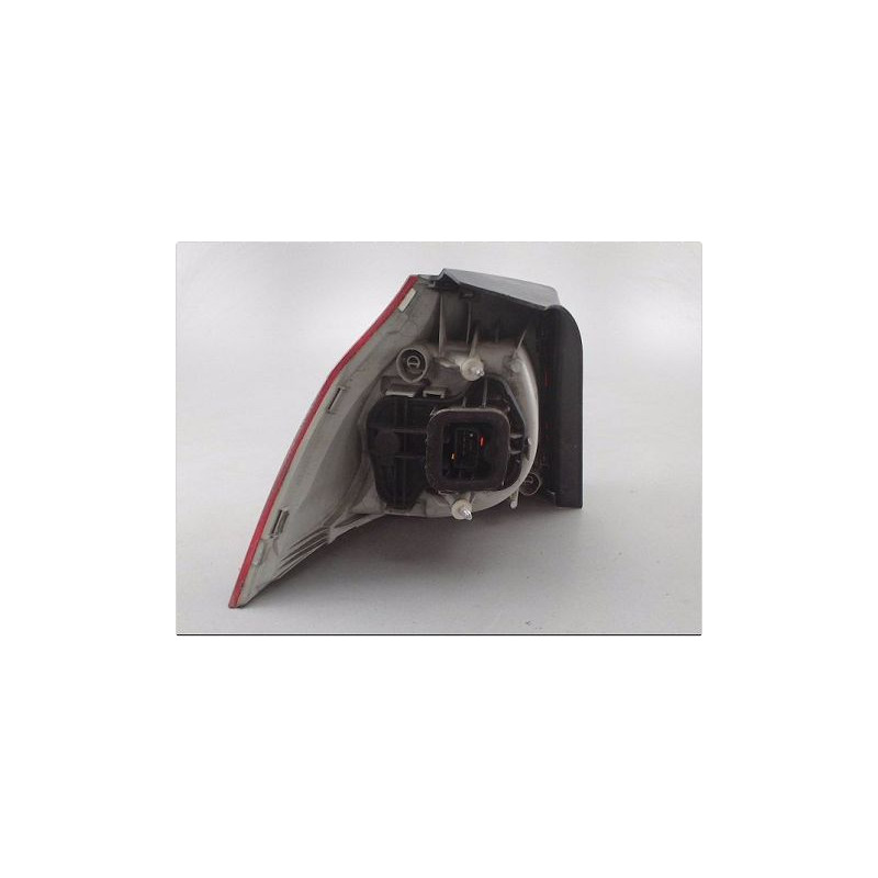 FEU ARRIERE DROIT VOLKSWAGEN GOLF V 2003-2009