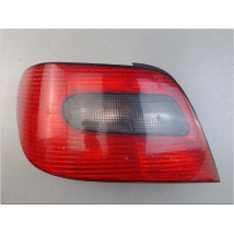 FEU ARRIERE GAUCHE  CITROEN XSARA 97-00