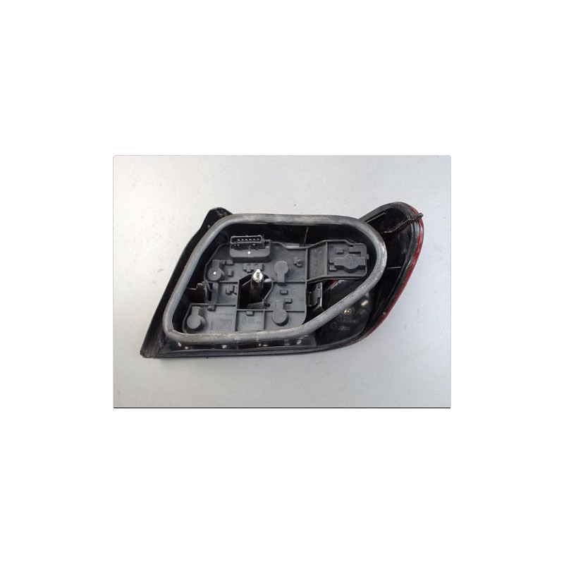 FEU ARRIERE GAUCHE  CITROEN XSARA 97-00