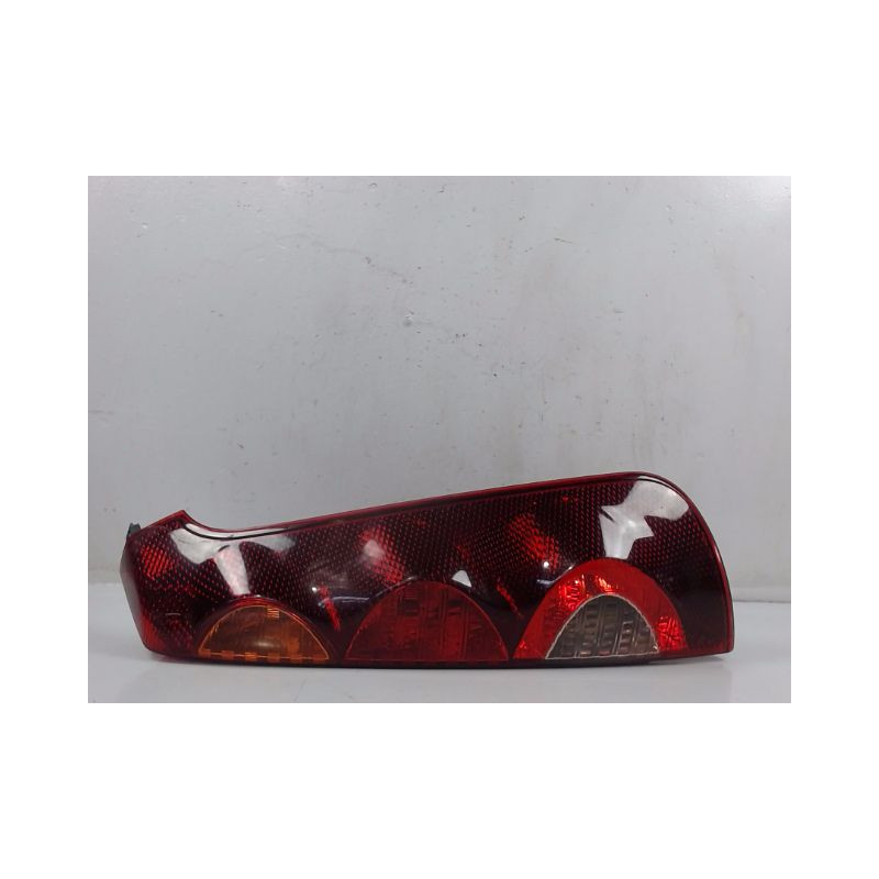 FEU ARRIERE DROIT NISSAN NOTE