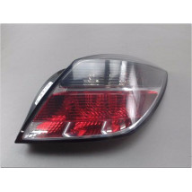 FEU ARRIERE DROIT OPEL ASTRA (H) GTC 07-11